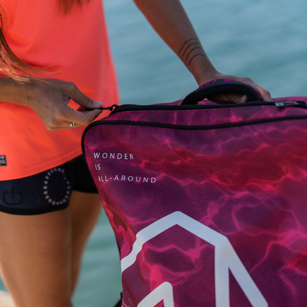 Aqua Marina - Premium Luggage Bag - (raspberry) With Rolling Wheel 132l