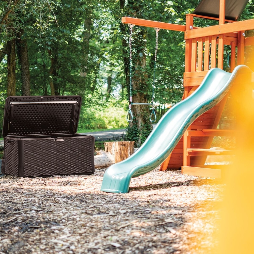 Suncast - 134 Gal Extra Large Wicker Deck Box - Java